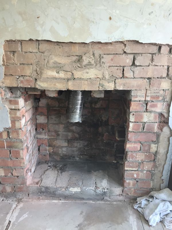 Fireplace open, fireplace flue